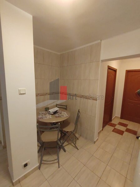 Uioara, Huedin, vanzare apartament 3 camere.