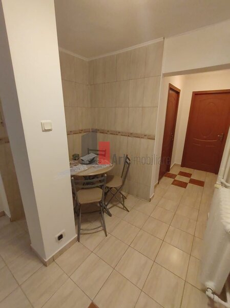 Uioara, Huedin, vanzare apartament 3 camere.