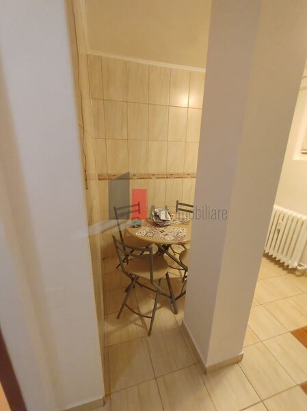 Uioara, Huedin, vanzare apartament 3 camere.