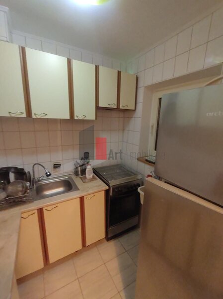 Uioara, Huedin, vanzare apartament 3 camere.